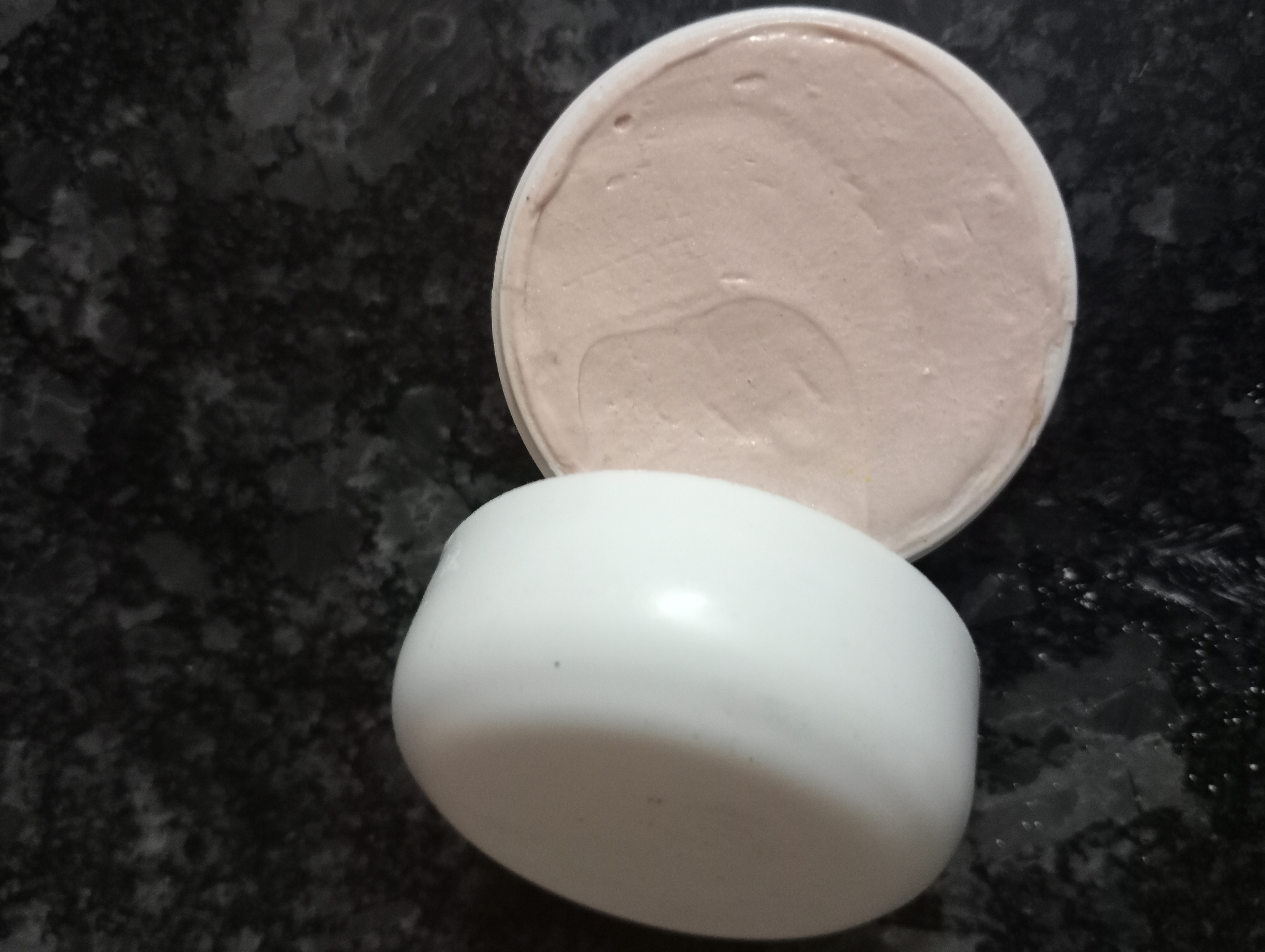 CC Foundation Cream