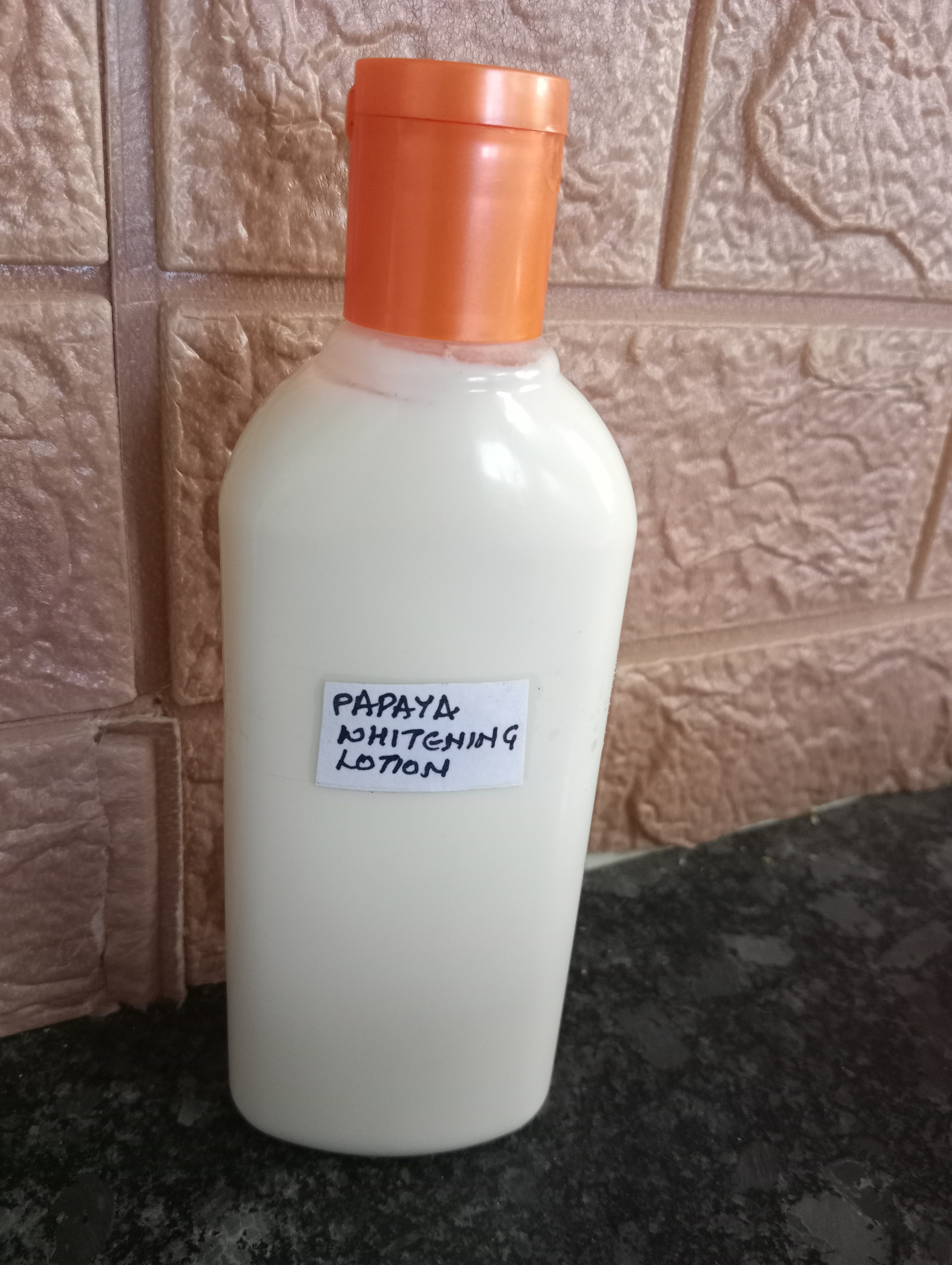 Papaya Whitening Moisturizing Lotion