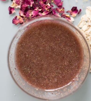 Sandalwood Walnut Whitening Scrub