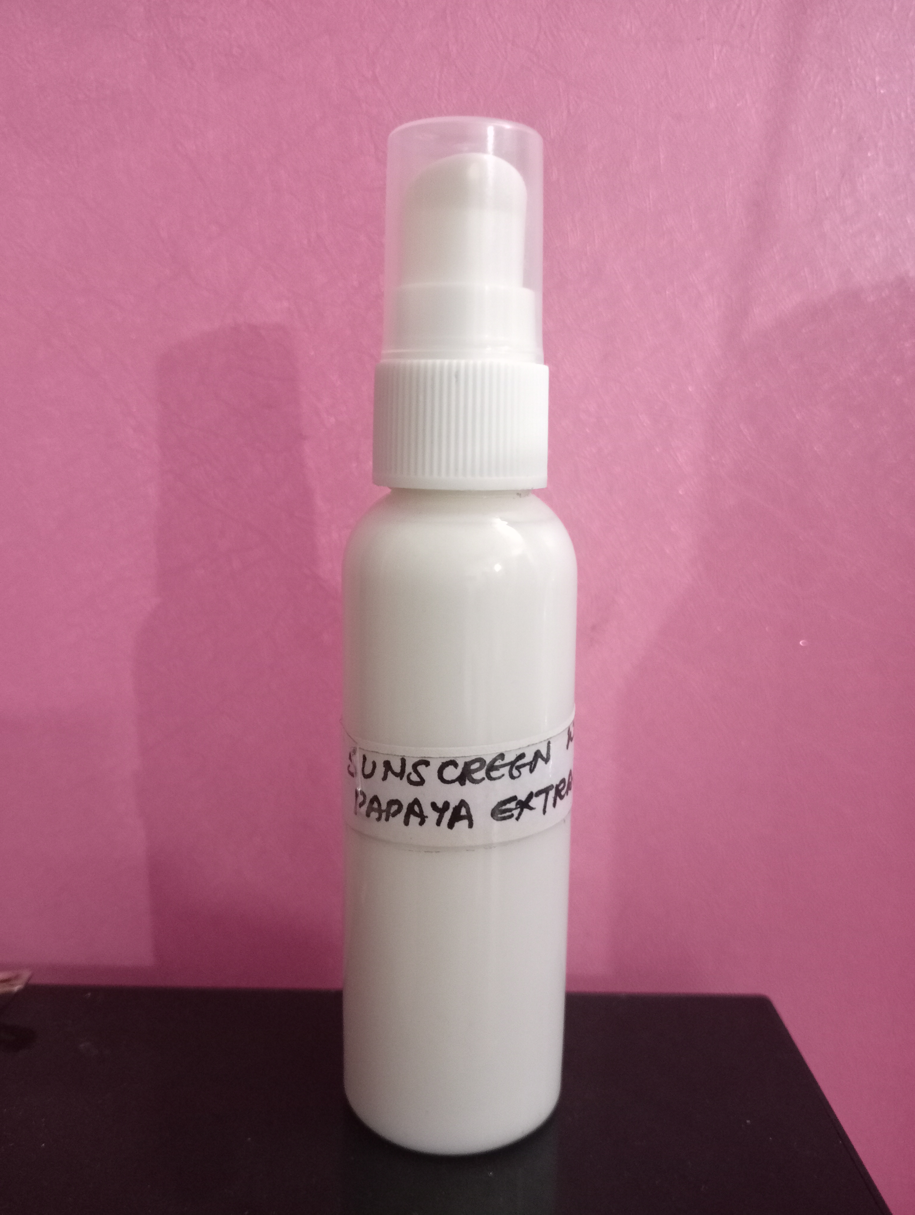 Sunscreen with Papaya Extract