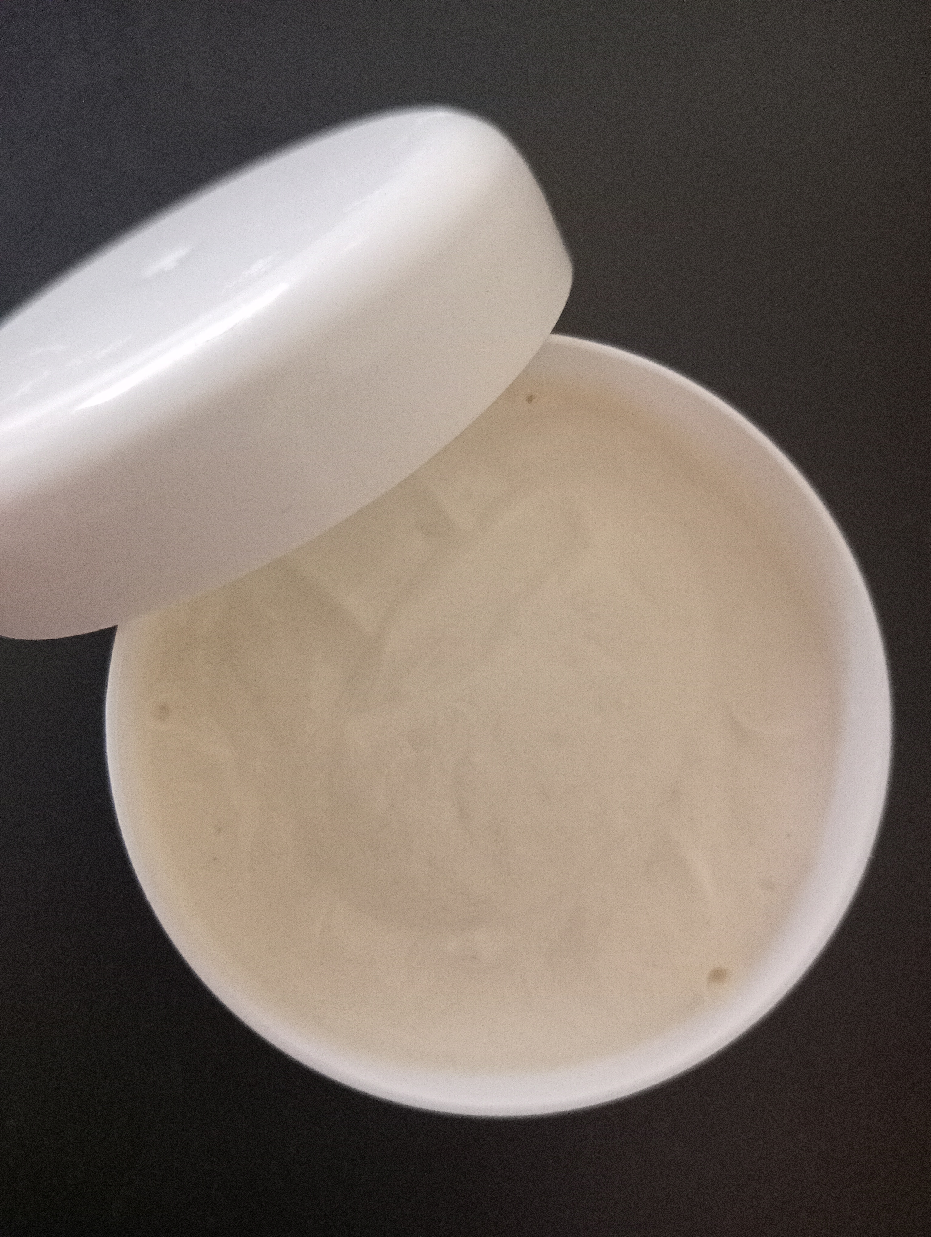 Sunscreen with Papaya Extract